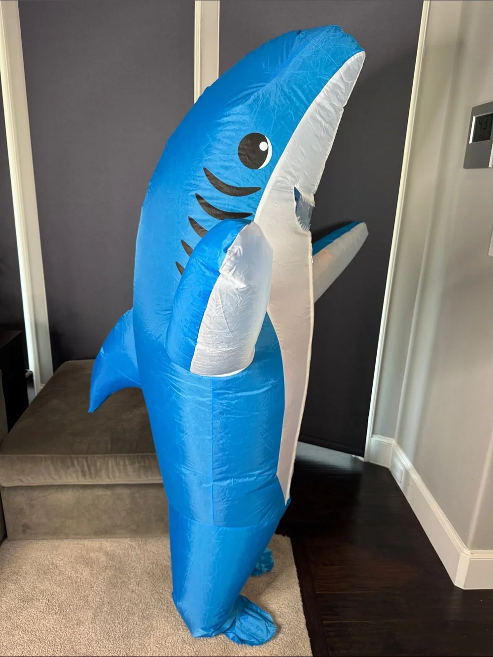 Adults Older Kids Blue Inflatable Shark Costume Halloween fits 59”- 75” NEW